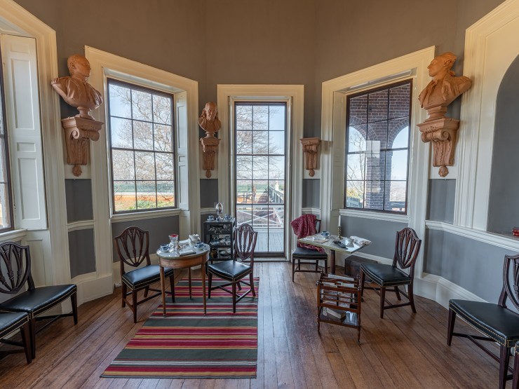 Tea Room at Monticello